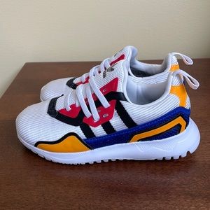 Adidas ortholite sneakers